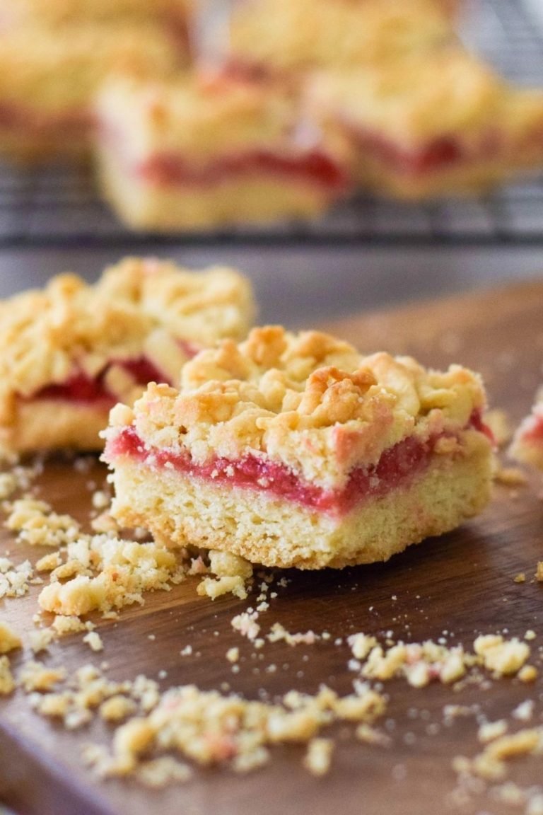 Tamarind Raspberry Blend Raspberry Crumble Bars • Tamarind & Thyme