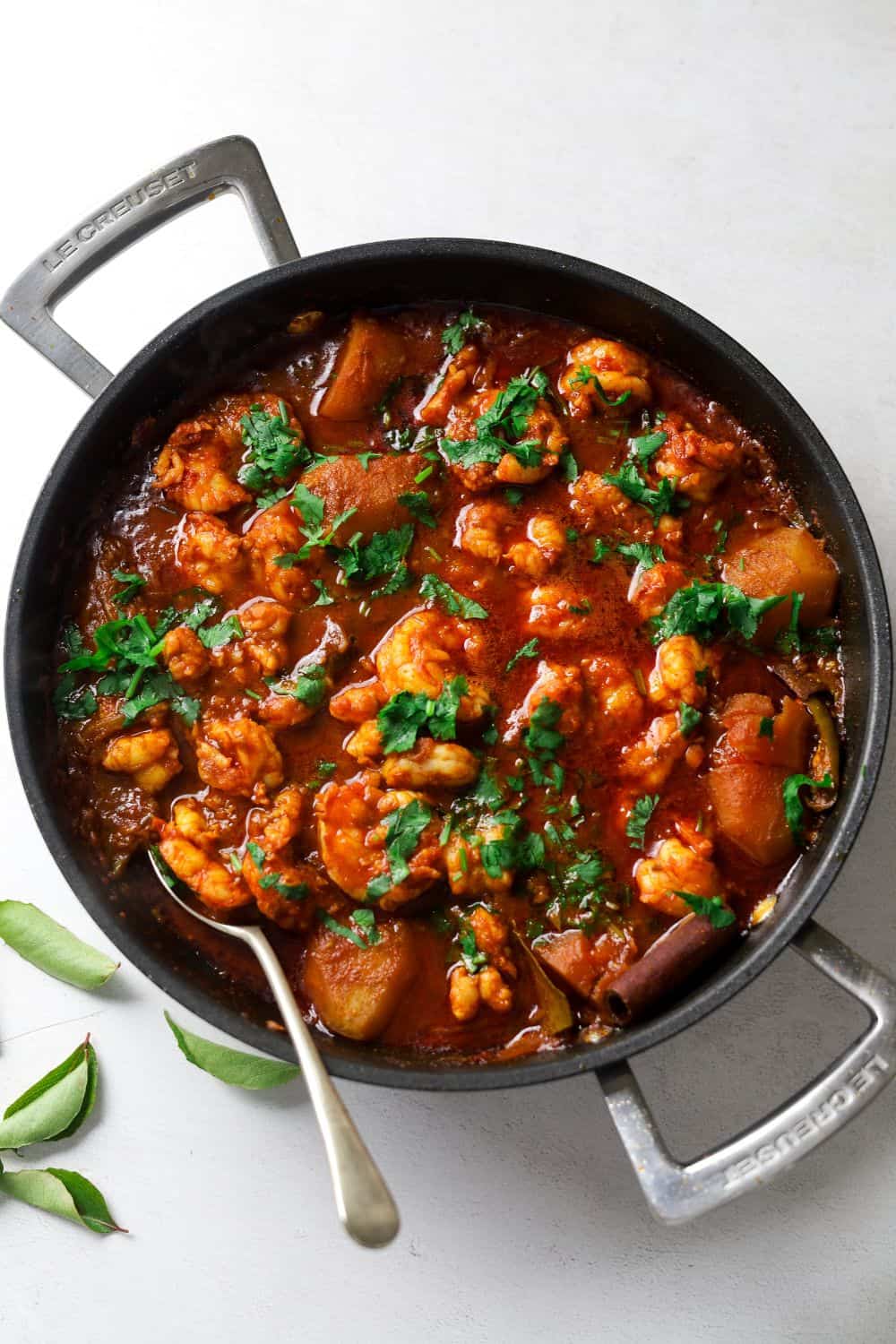 Prawn and Potato Curry in a black pot